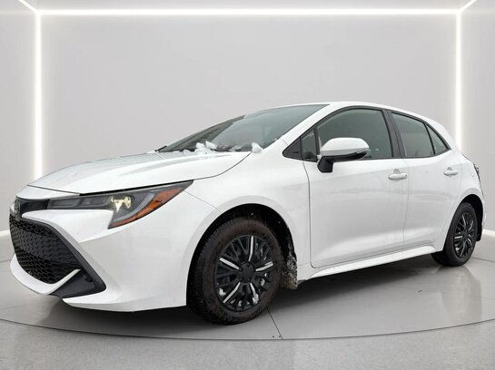 2021 TOYOTA COROLLA HATCHBACK 2021 White